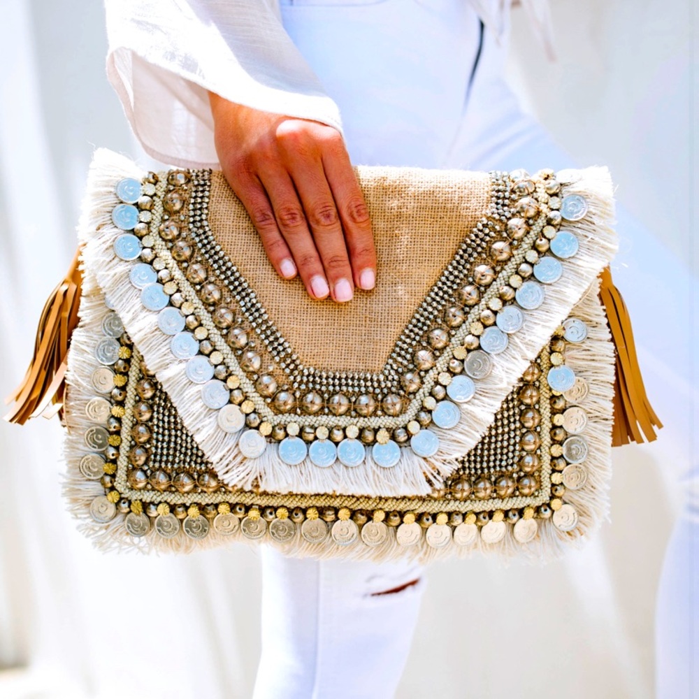 SHASHI - LEELA CLUTCH